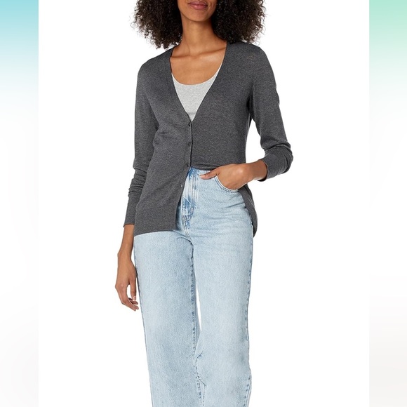Amazon Essentials Cardigan - Picture 4 of 7